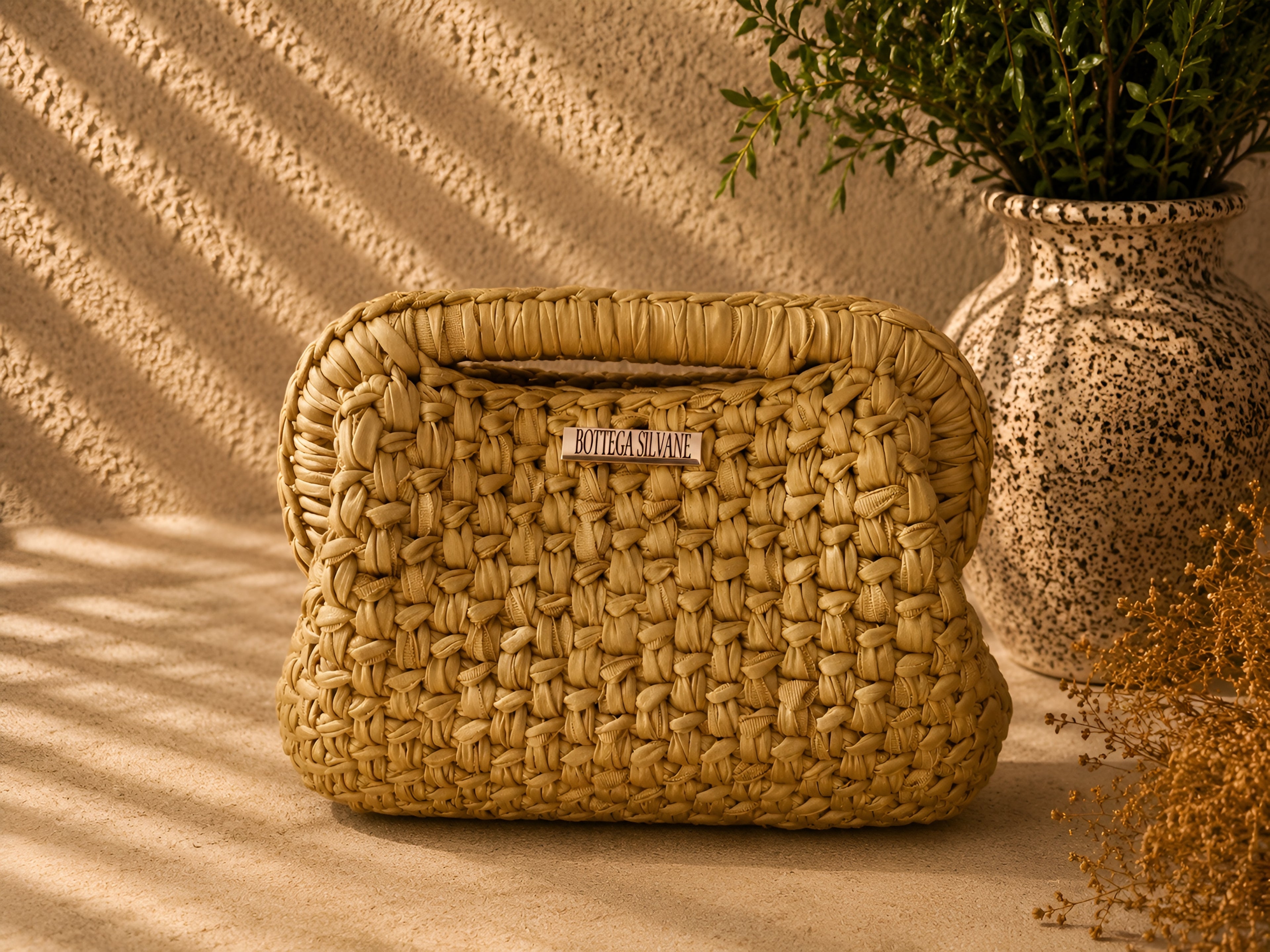 Borsa Mari intrecciata a mano